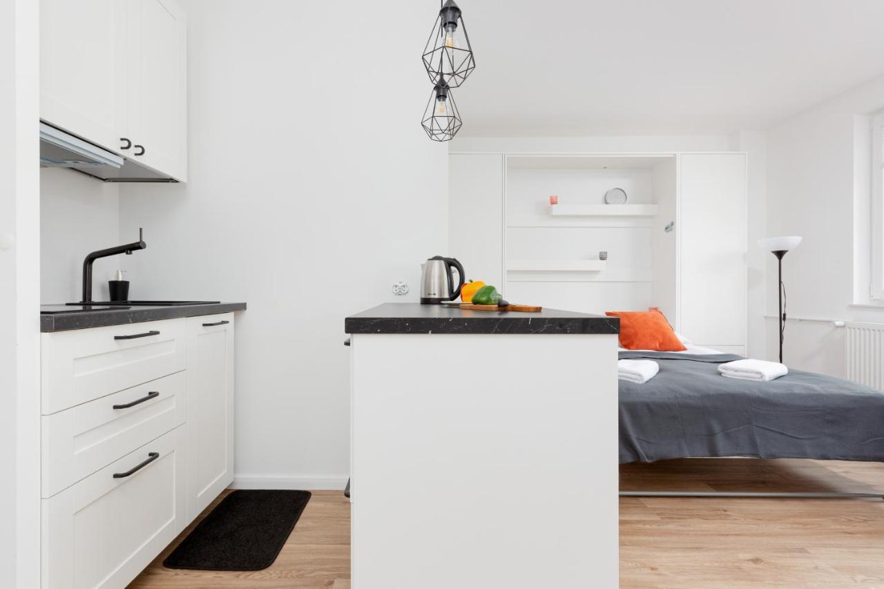 Studio Apartment Ochota Siemienskiego By Noclegi Renters Warschau Exterior foto